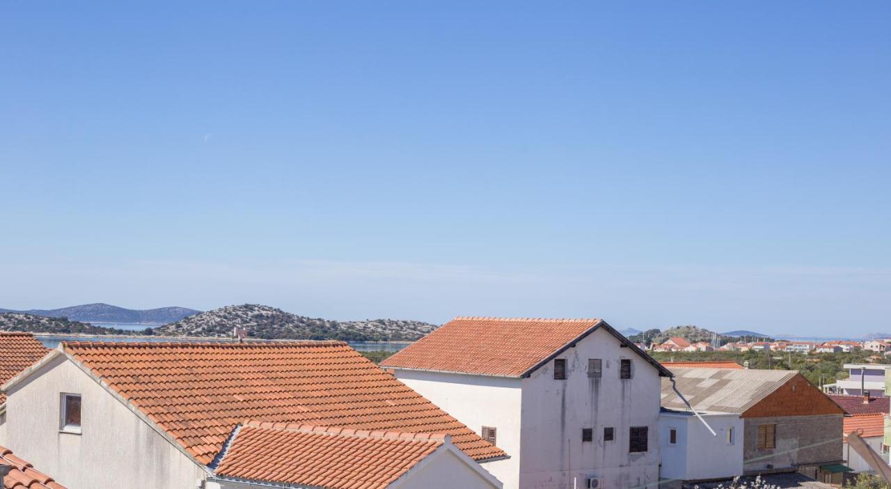 Apartments Valentino Vodice Zewnętrze zdjęcie