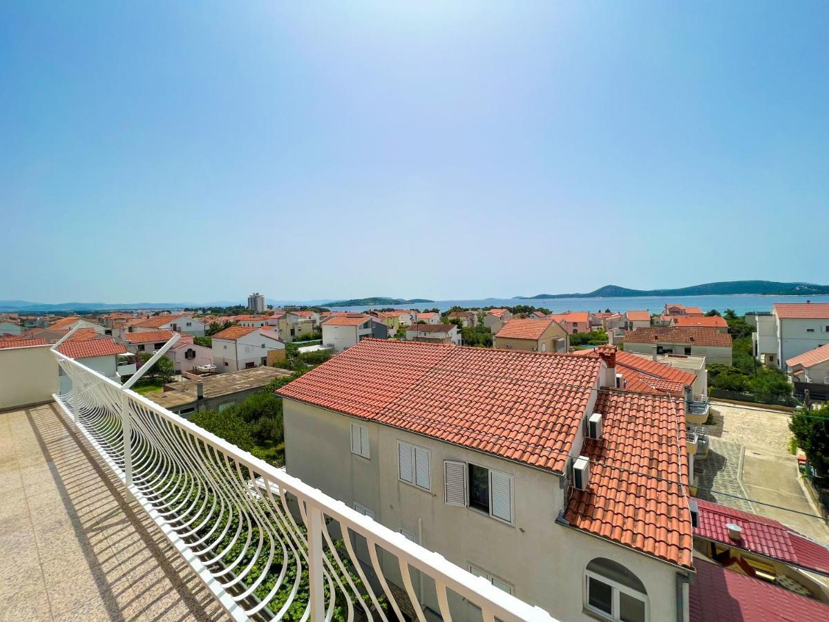 Apartments Valentino Vodice Zewnętrze zdjęcie