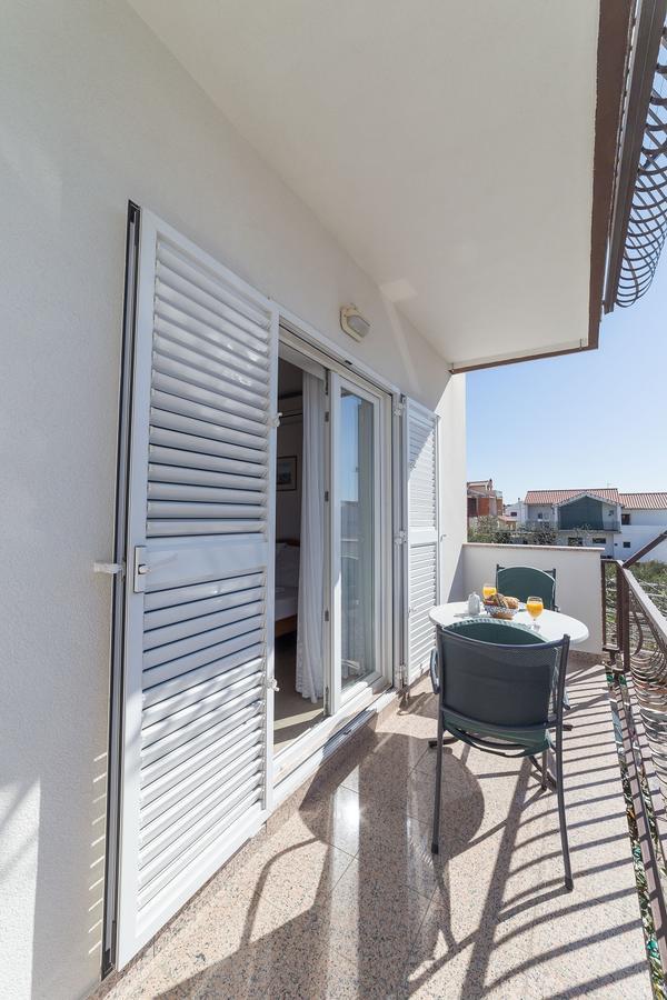 Apartments Valentino Vodice Zewnętrze zdjęcie